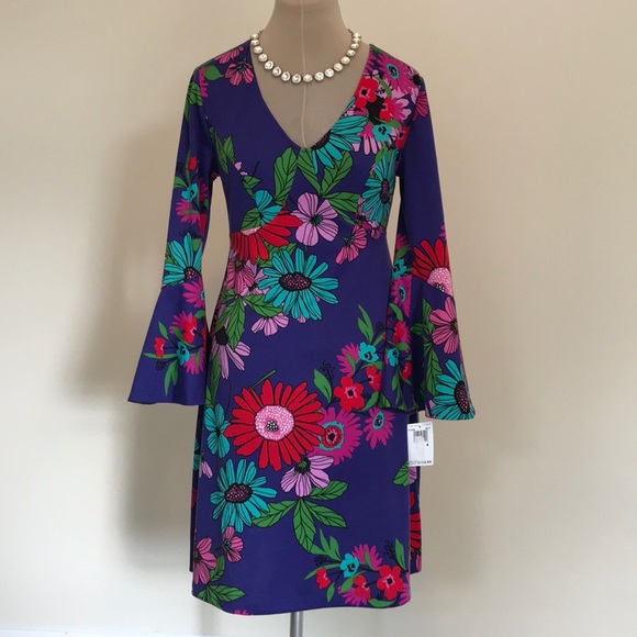 Trina Turk Tenderness V Neck Bell Sleeve Dress - Picture 2 of 6